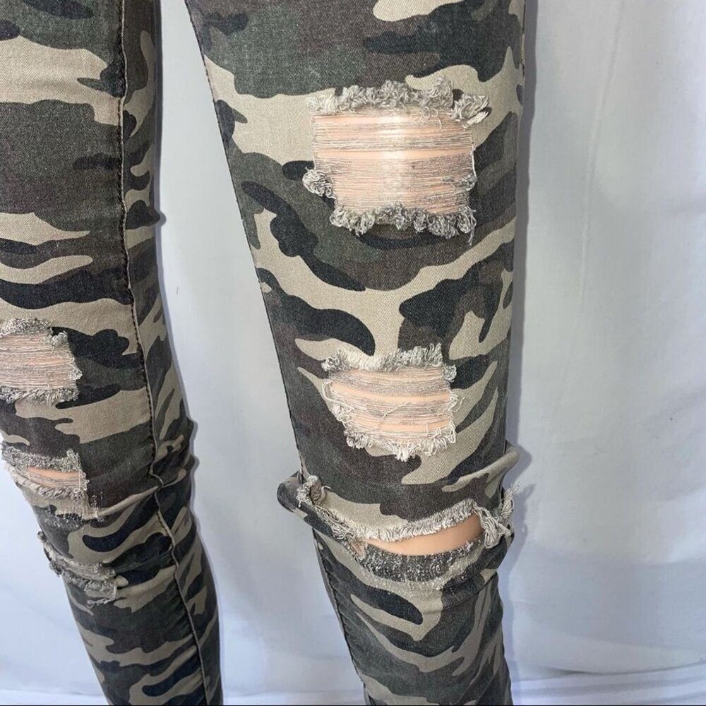 Miley Cyrus Camo skinny distressed Jeans mid rise SZ 5 - Picture 6 of 10